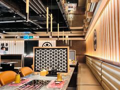 -牛YO寿喜烧·铁板烧和牛火锅自助(市府恒隆店)