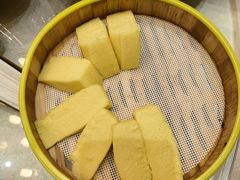 -南京悦客假日酒店