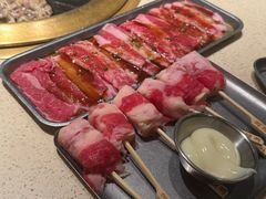 -蚂蚁洞·烤肉大营地(上海静安大悦城店)