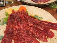 -炼火烤肉店