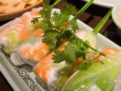 -大头虾越式风味餐厅(光明广场店)