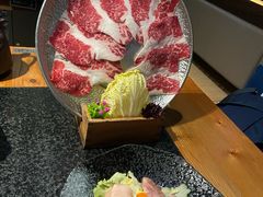 -湊湊火锅·茶憩(南京东路悦荟店)