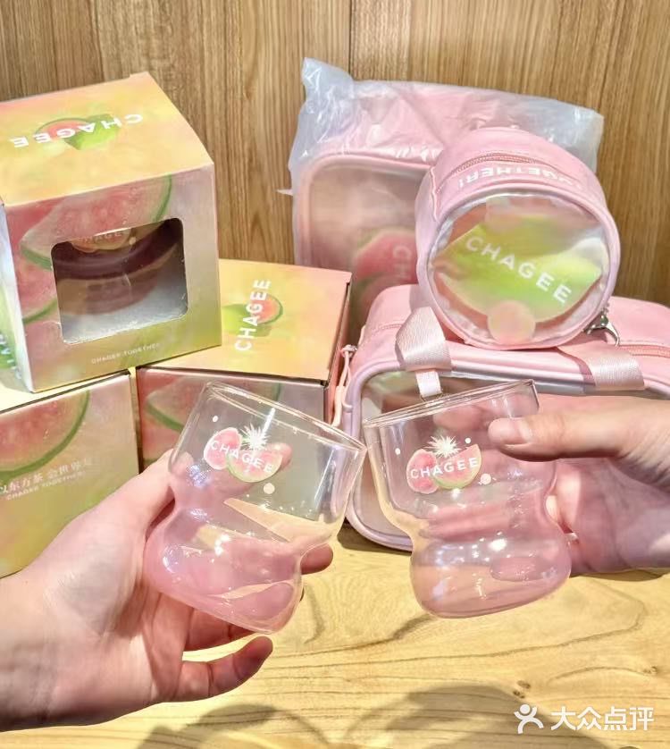 霸王茶姬｜孙燕姿联名第一波测评来啦！