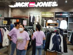 -上品折扣(回龙观店)