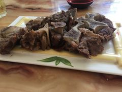 -苏莱特色牛骨滩羊手抓馆(长城东街总店)