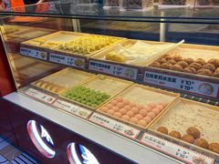 面包甜点陈列柜-東更道点心行(利客来店)