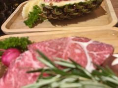 -香猪坊韩国烤肉专属门店(魏公村店)