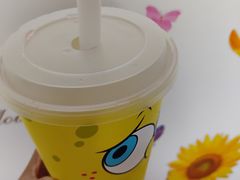 -瑞幸咖啡(八卦岭工业店)