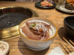 -肉魁屋·烧肉·烧鸟·酒场(高新店)