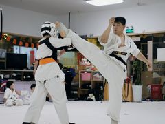 -极真空手道疾风道场(虹口凉城店)