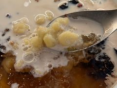 -RUXU入续糖水铺与包(卓悦中心店)