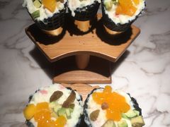 甜筒牛油果色拉-韵秋荷(宝山龙湖天街店)