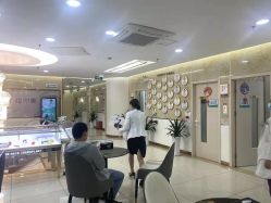 点击看大图 -新生植发·植养护一体