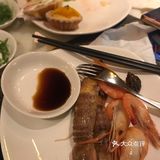 在酒店二楼 新沙路上 位置很好找