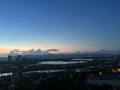 -瑰丽酒店·海吧·天际下午茶·现场DJ·天台酒吧
