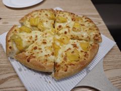 -必胜客(WOW中心城店)