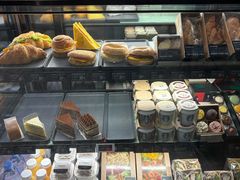 -星巴克(杭州东站东到达店)