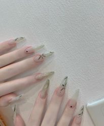 -1T·1M 日式美甲美睫