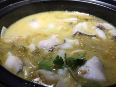 -九锅一堂酸菜鱼(新南凯德直营店)