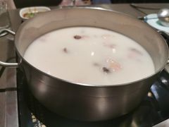 -捞王锅物料理(上海世茂广场店)