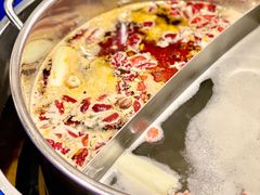 -马路边边串串香形象店(磐石路店)