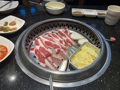 -木槿花韩式炭烤·熟成肉工坊(孙文东路店)