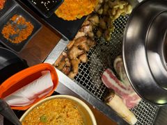 -肉甲韩国木炭烤肉(新壹街1店)