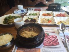 -紫霞门韩国料理烤肉(深南东路店)