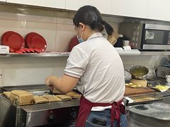 -亚坤(新达城广场B1店)