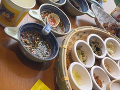 -包整·丝娃娃(一览甲秀楼风景店)