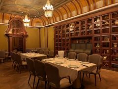 -波特曼西餐厅(中央大街店)