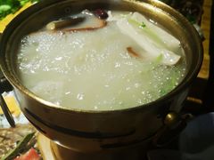 -慢丽江·云南野生菌土鸡锅(西山店)