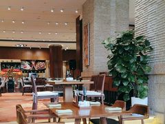 -昆明华邑酒店-鲜艳全日餐厅
