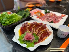 -老熟人烤肉城(马家堡店)