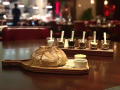 -恰餐厅及酒吧 CHAR Bar & Grill (北京丽都皇冠假日店)