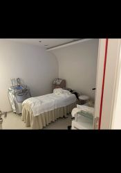 -紫琪尔胸部养护中心