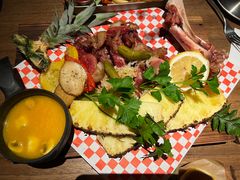 -鹿萤季·营地小馆(皇后公园店)