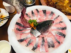 活杀黑鱼-重庆小天鹅火锅(长清店)