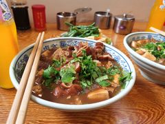 卤煮火烧-门框胡同百年卤煮(新街口店)