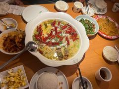 -江渔儿酸菜鱼专门店(明珠广场店)