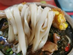 辣椒炒肉面-马记粉店(五一东村店)