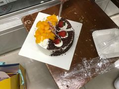 6英寸蓝莓芒果双拼蛋糕-卡漫莫尼蛋糕(徐汇店)