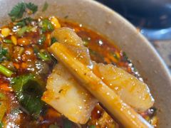 -肖肖酸萝卜鱼火锅(总店)