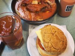 番茄浓汤鸡翅猪扒通粉-华嫂冰室(尖沙咀店)