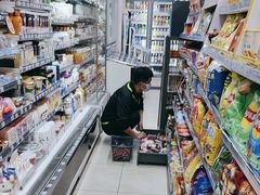 -全家便利店(东体育会路店)