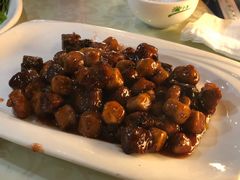 -眷江南之小蓝鲸(王府大街店)