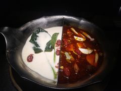 -湊湊火锅·茶憩(恒隆广场店)