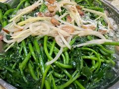 -红旗山庄(圭峰山店)