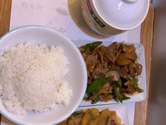 -老乡鸡(上海白玉兰广场店)