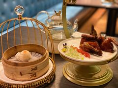 脆皮乳鸽-鹊玥·粤菜小馆(汇智国际商业中心店)